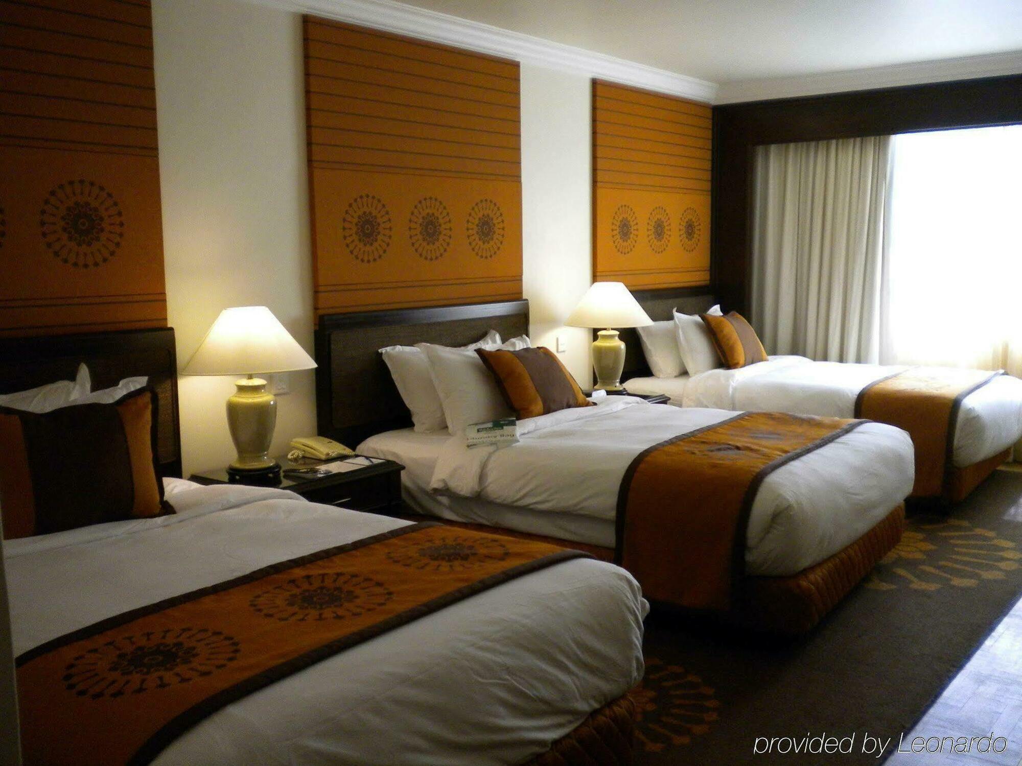 Holiday Inn Resort Penang Batu Feringgi Zimmer foto
